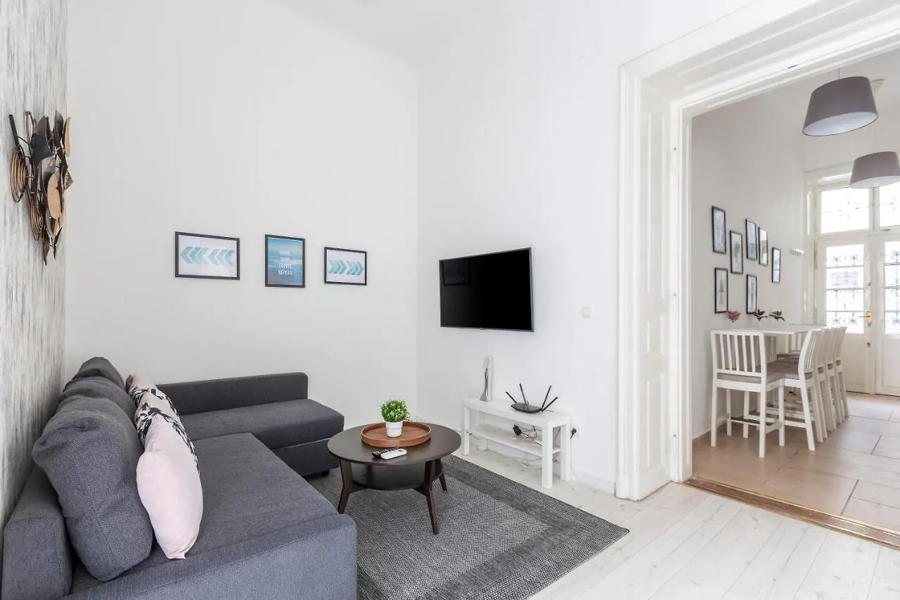 Deluxe Cozy Home In The Heart Of Budapest