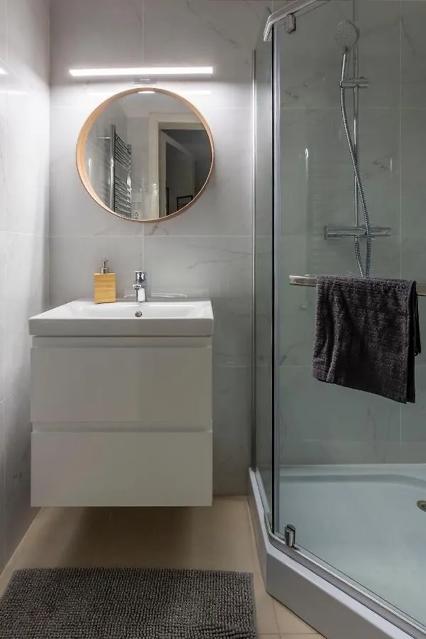 Deluxe Cozy Home In The Heart Of Budapest Hungary